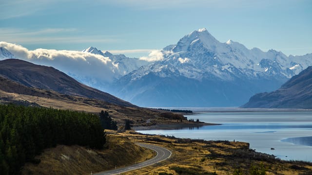 Queenstown to Christchurch Via Mt Cook & Lake Tekapo Small Group Tour  - Photo 1 of 18